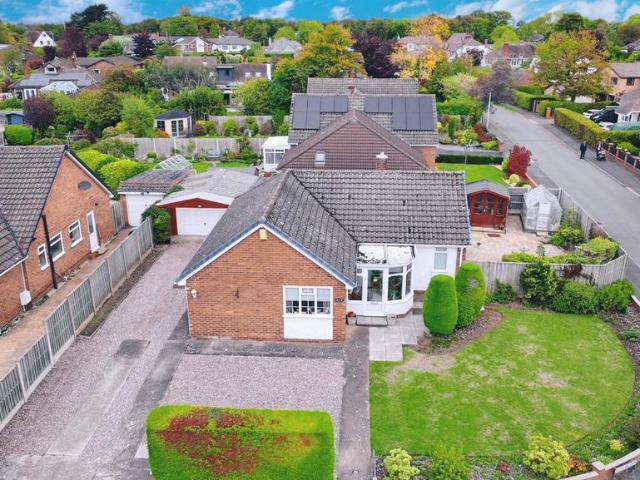 Bungalow for sale in Marford, Wales