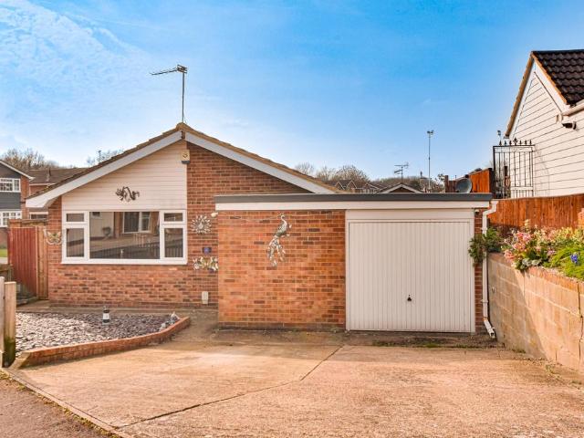 Bungalow for sale in Duton Hill, Essex