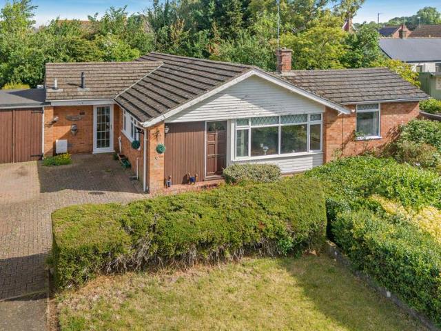 Bungalow for sale in Bedingfield, Suffolk