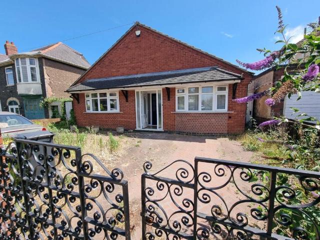 Bungalow for sale in Braunstone, Old Wharf