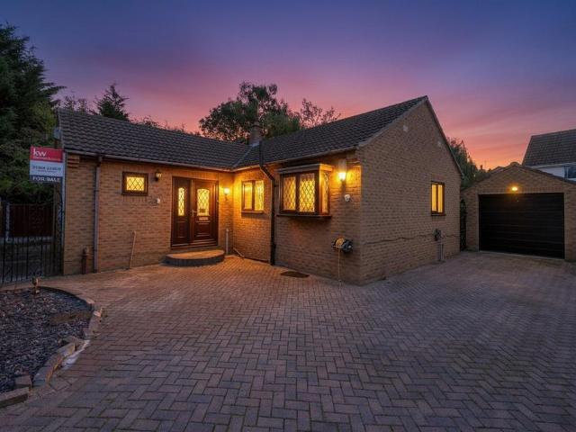 Bungalow for sale in Littleworth, Doncaster