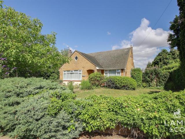 Bungalow for sale in Dale Hill, Essex