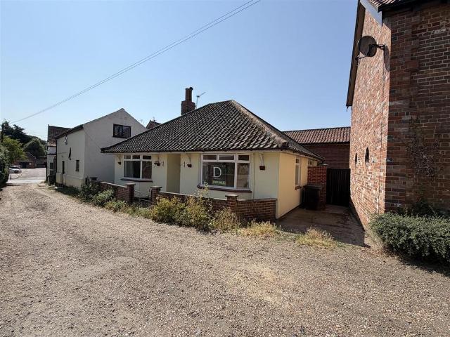 Bungalow for sale in Redenhall with Harleston, Burgh St Peter
