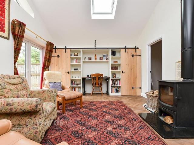 Bungalow for sale in Acol, Kent