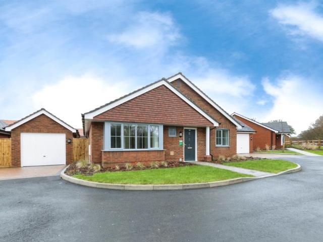 Bungalow for sale in Alderholt, East Dorset