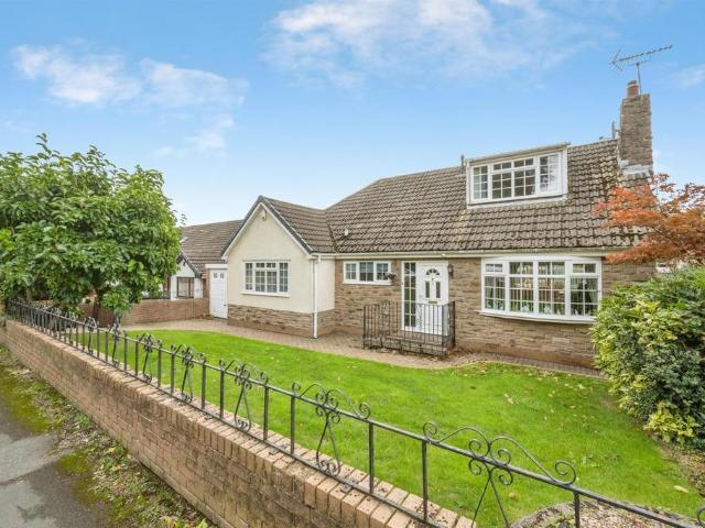 Bungalow for sale in Cliff Hills, Rotherham