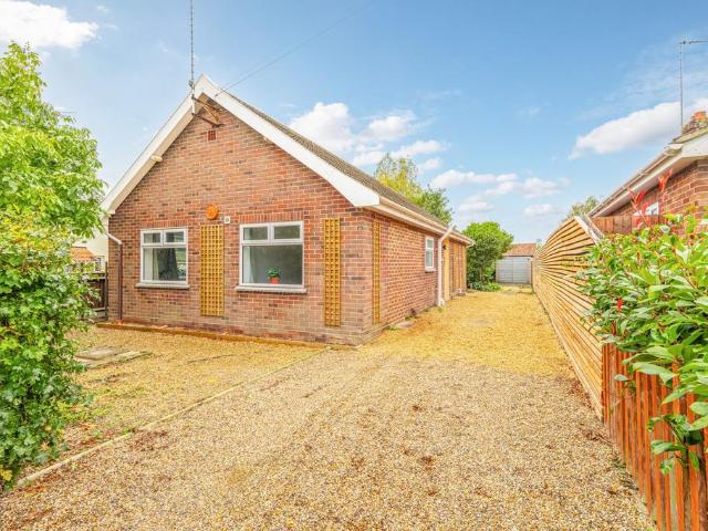 Bungalow for sale in Ditchingham, South Norfolk