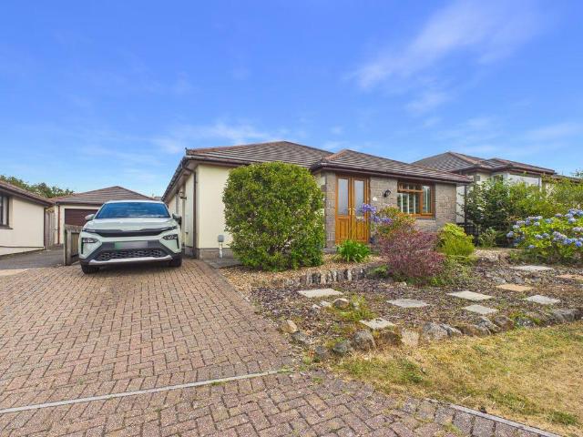 Bungalow for sale in Lanner, Cornwall