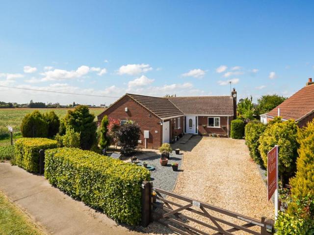 Bungalow for sale in Holbeach CP, Gosberton Clough