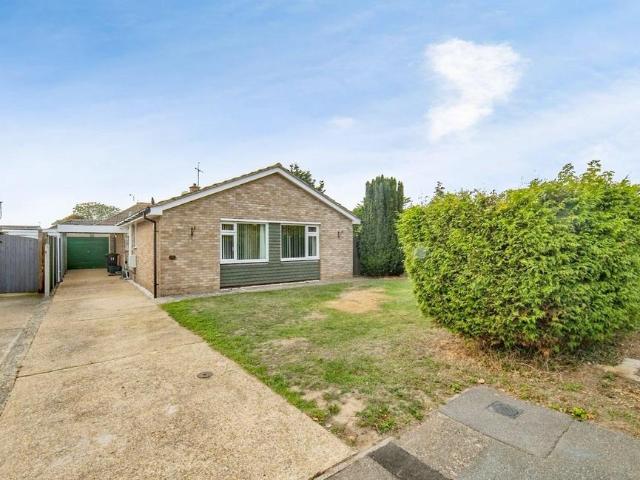Bungalow for sale in St Osyth, Tendring