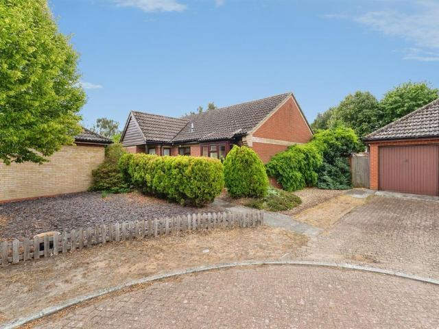Bungalow for sale in Chedburgh, Suffolk