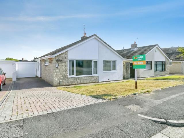 Bungalow for sale in West Camp, Boverton