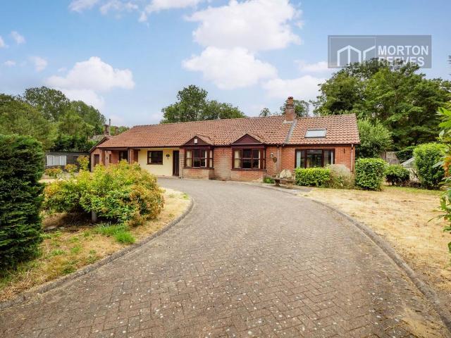 Bungalow for sale in Crostwick, Norfolk