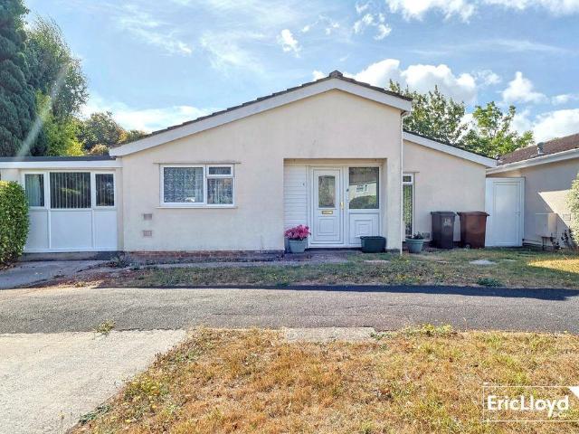 Bungalow for sale in Strode, Devon