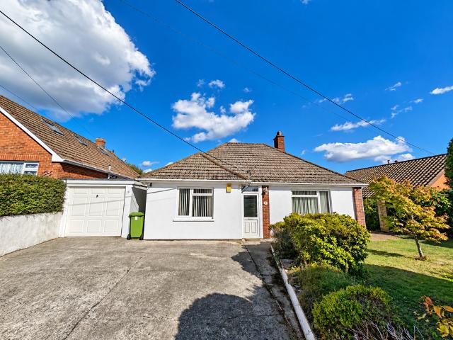 Bungalow for sale in Whitestone, Teignbridge