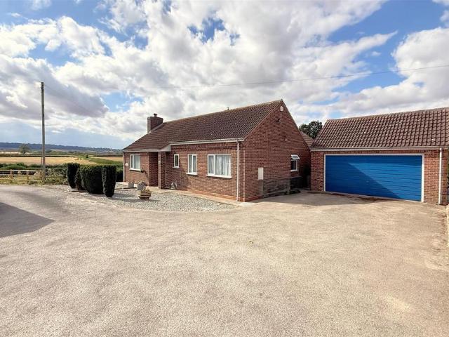 Bungalow for sale in Harby, Brentingby