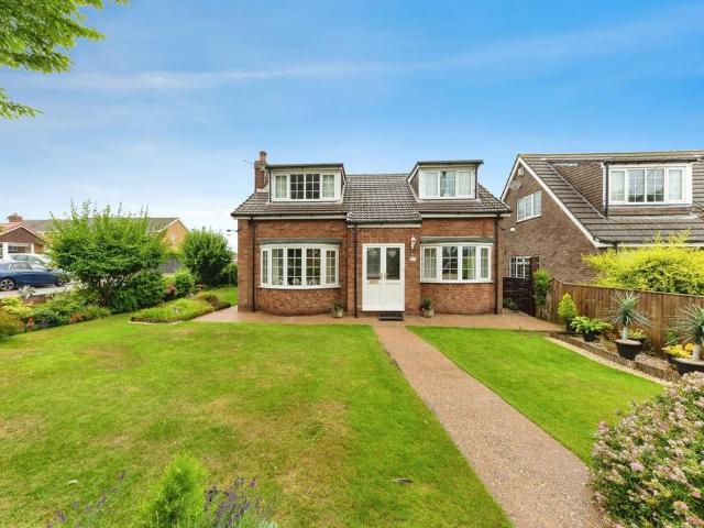 Bungalow for sale in South End, Ingleby
