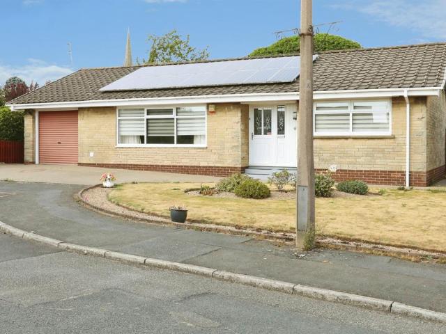 Bungalow for sale in Laughton-en-le-Morthen, Dinnington