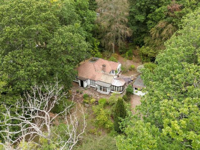 Bungalow for sale in Hillview, Surrey