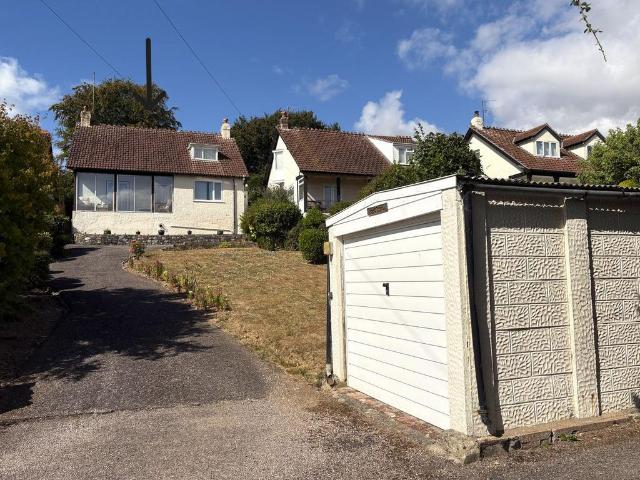 Bungalow for sale in Seaton, Budlake