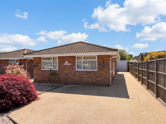 Bungalow for sale in Ashurst Bridge, Hampshire