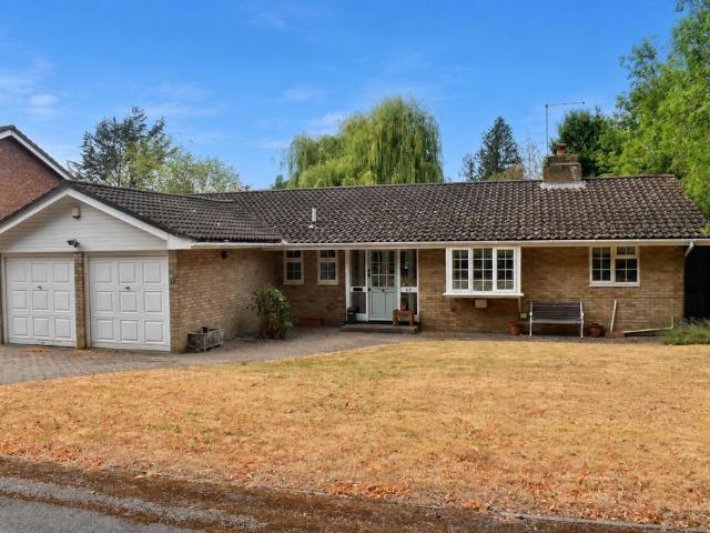 Bungalow for sale in Pachesham Park, Surrey