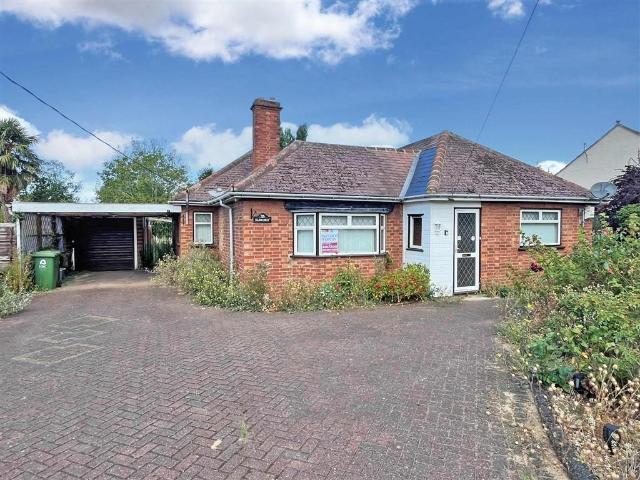 Bungalow for sale in The Stukeleys, Huntingdon