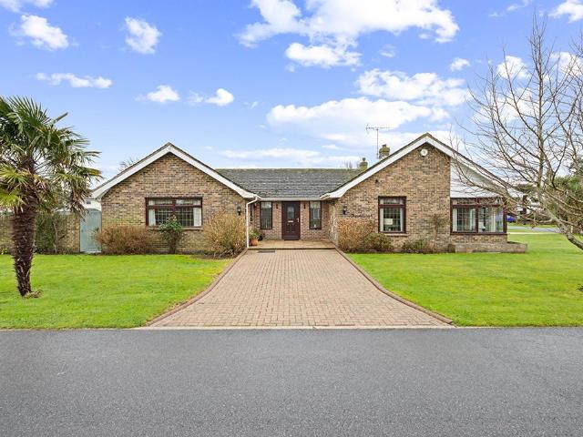 Bungalow for sale in Clapham, West Sussex