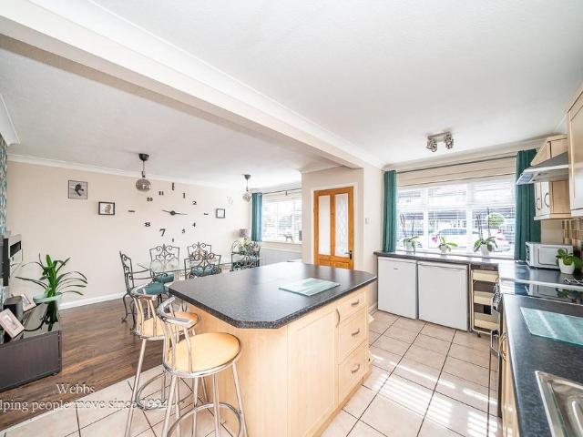 Bungalow for sale in Landywood, Great Chatwell