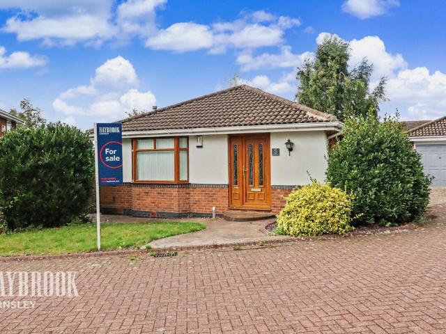 Bungalow for sale in Staincross, South Yorkshire