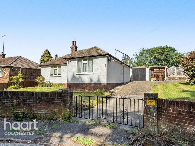Bungalow for sale in Hythe, Colchester
