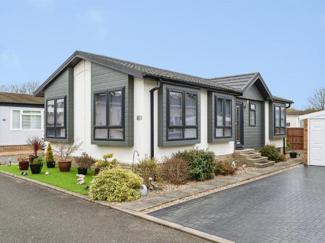Park Home for sale in Barway, Cambridgeshire