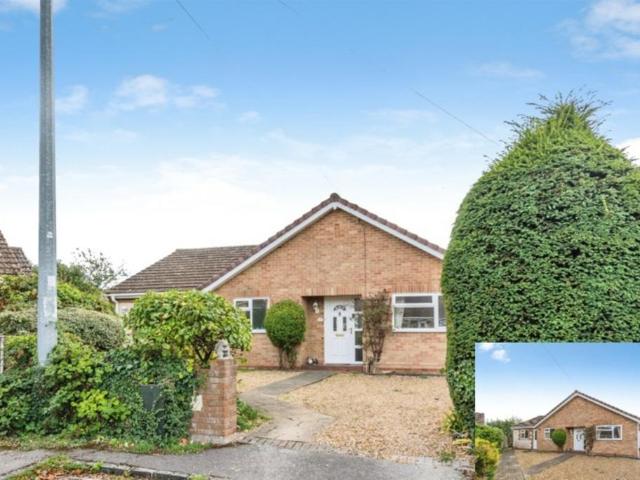 Bungalow for sale in Berrick Salome, Oxfordshire