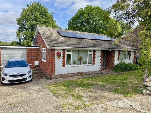Bungalow for sale in Bolton Low Houses, Hampshire