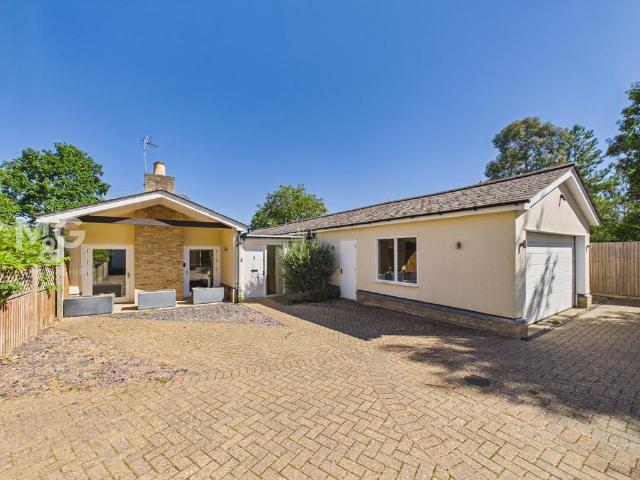 Bungalow for sale in Chedburgh, Suffolk