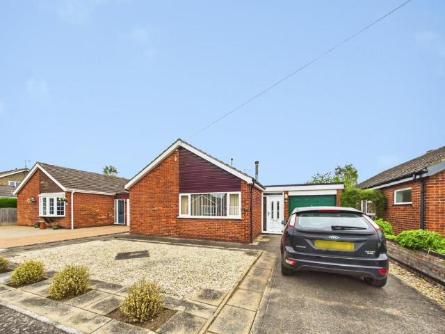 Bungalow for sale in Boultham Moor, Brayford