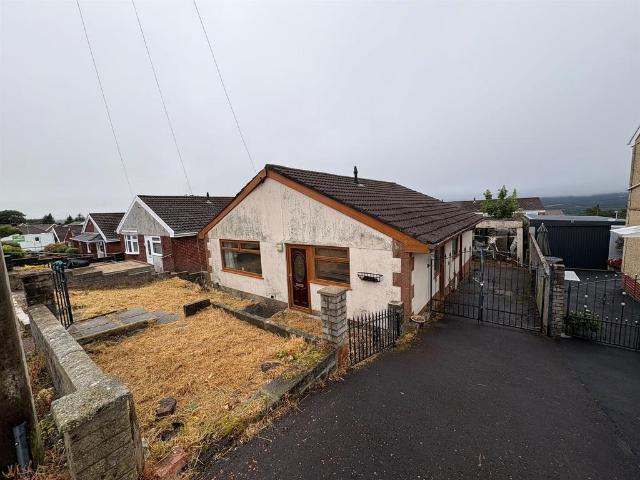 Bungalow for sale in Mynyddbach, Nangreaves