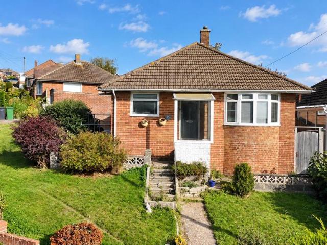 Bungalow for sale in St Leonards, Hastings