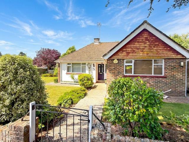 Bungalow for sale in Angmering, Clapham