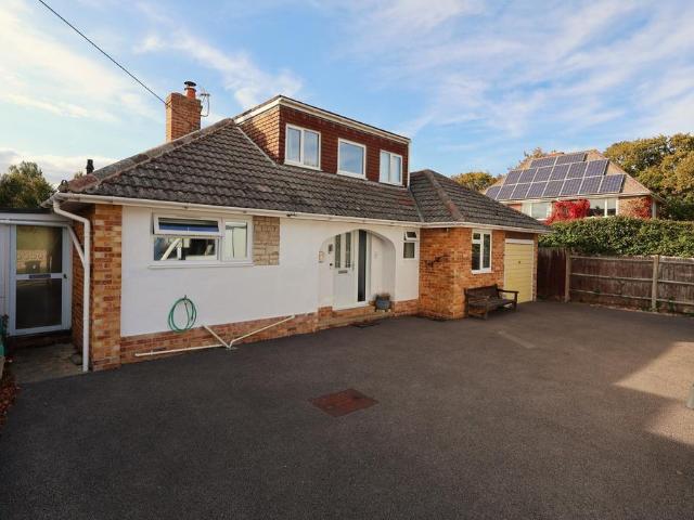Bungalow for sale in Spring Vale, Hampshire