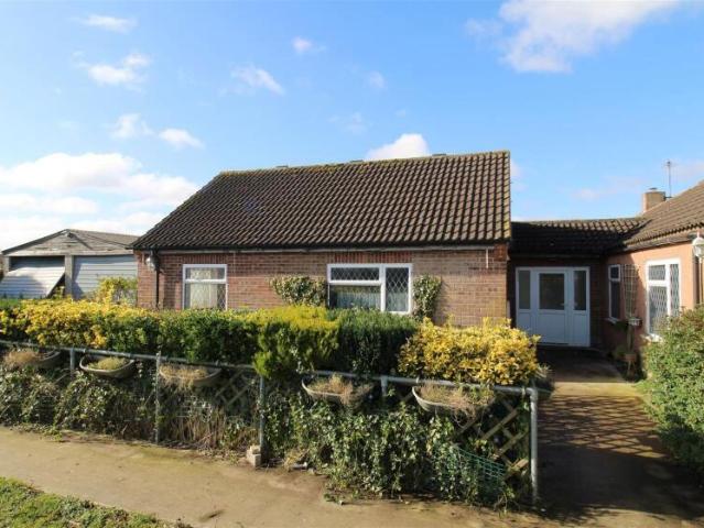 Bungalow for sale in Gosberton Clough, Lincolnshire