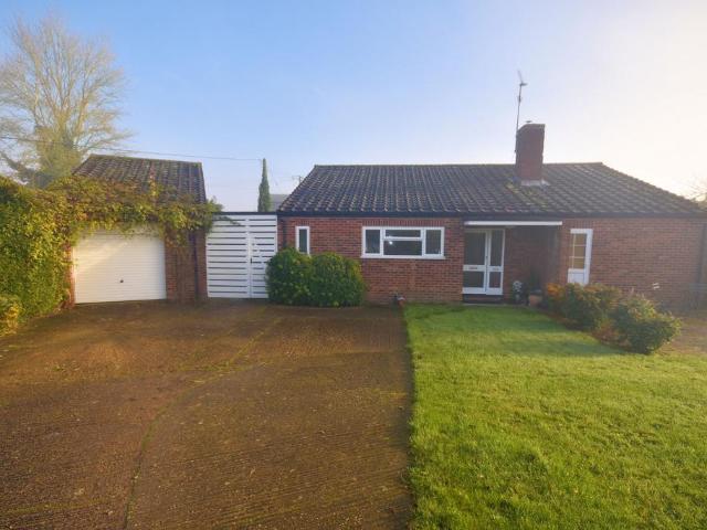 Bungalow for sale in Stoke Mandeville, Isle Of Man
