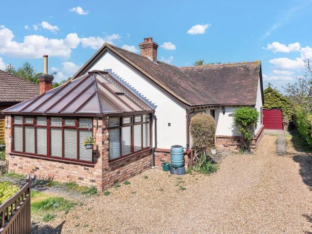 Bungalow for sale in Arrington, Cambridgeshire