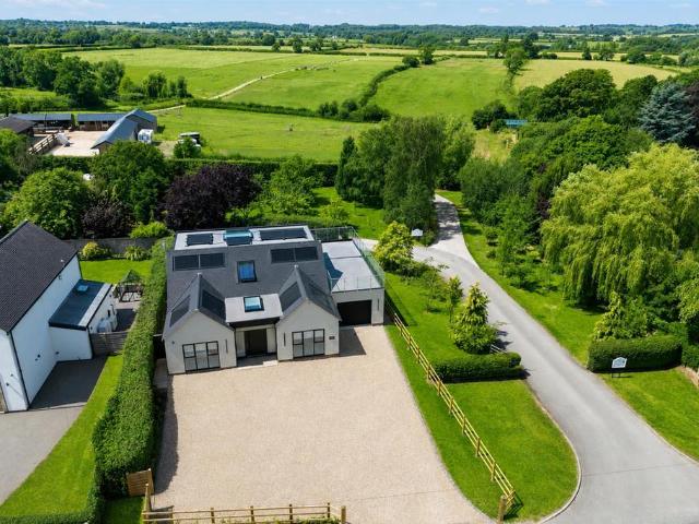Bungalow for sale in Beamhurst, Staffordshire