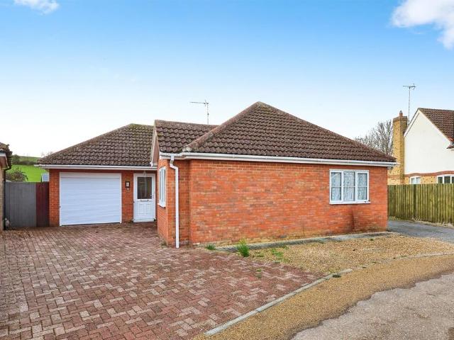 Bungalow for sale in Huntingdon, Cambridgeshire