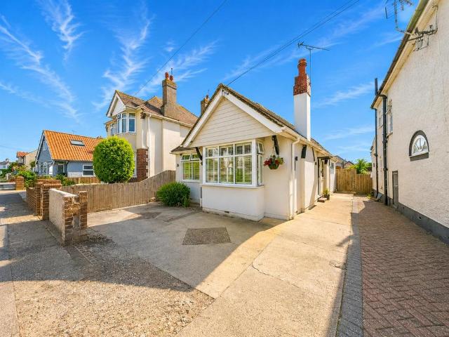 Bungalow for sale in Oxenden, The Bridge