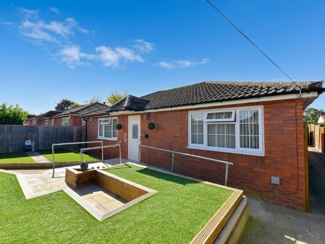 Bungalow for sale in Biggleswade, Central Bedfordshire