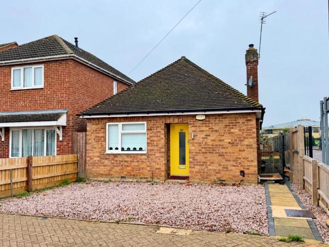 Bungalow for sale in Woodland Valley, Rothwell