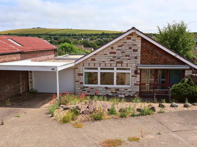 Bungalow for sale in Bolton Low Houses, Hampshire