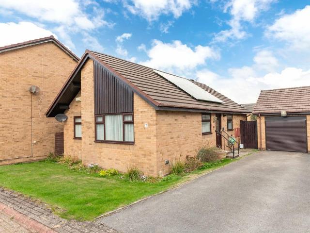 Bungalow for sale in The Green, Barnsley